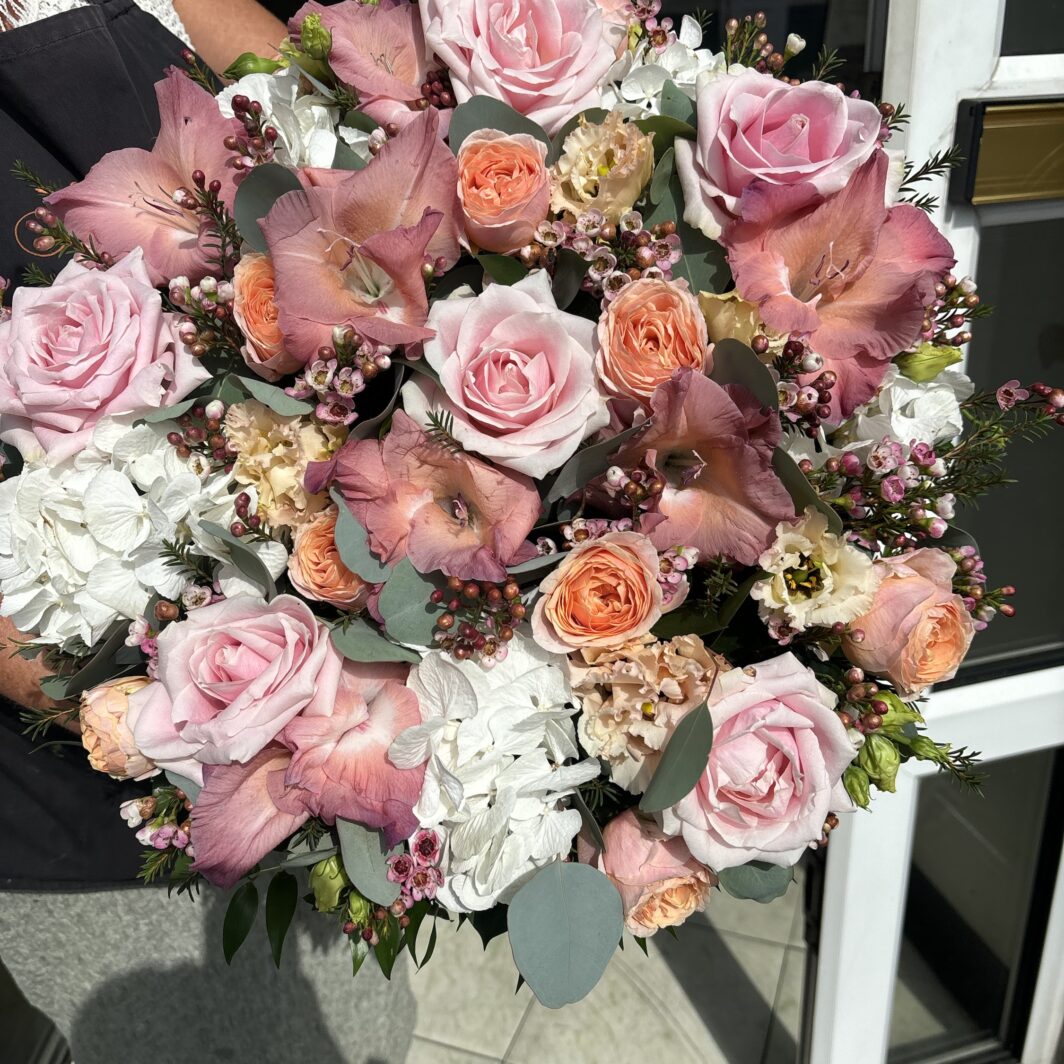 Mixed flower circular flat posy